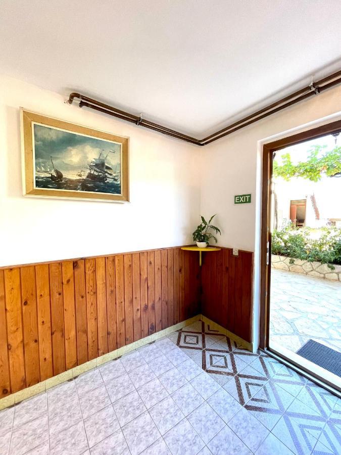 Rubin Jelsa Appartement Buitenkant foto