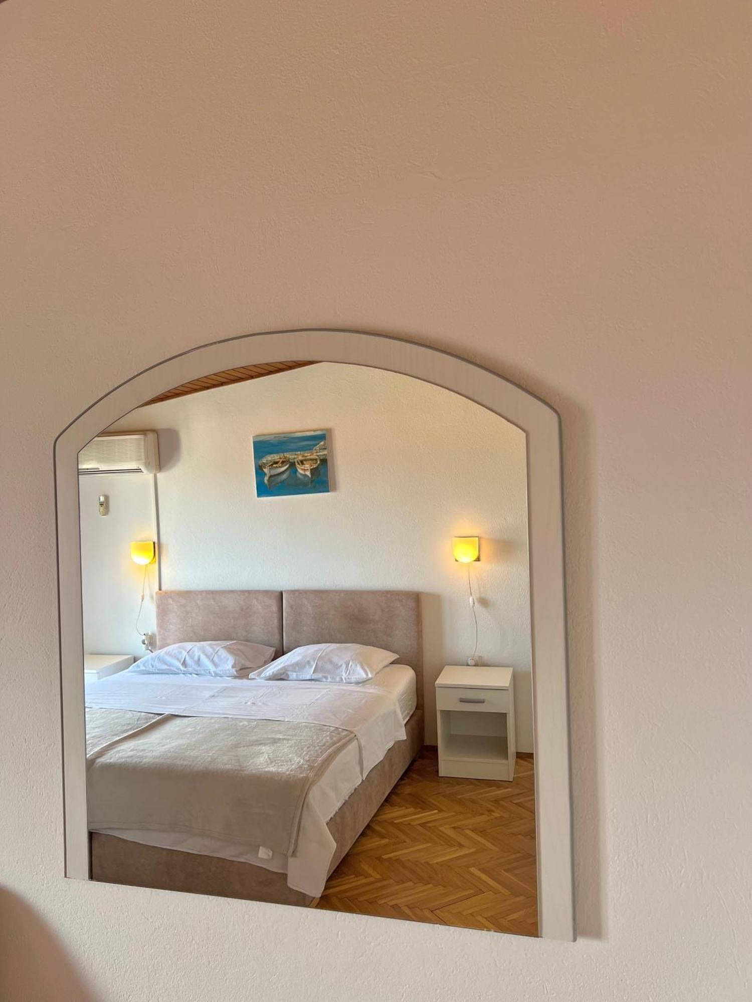 Rubin Jelsa Appartement Jelsa  Buitenkant foto