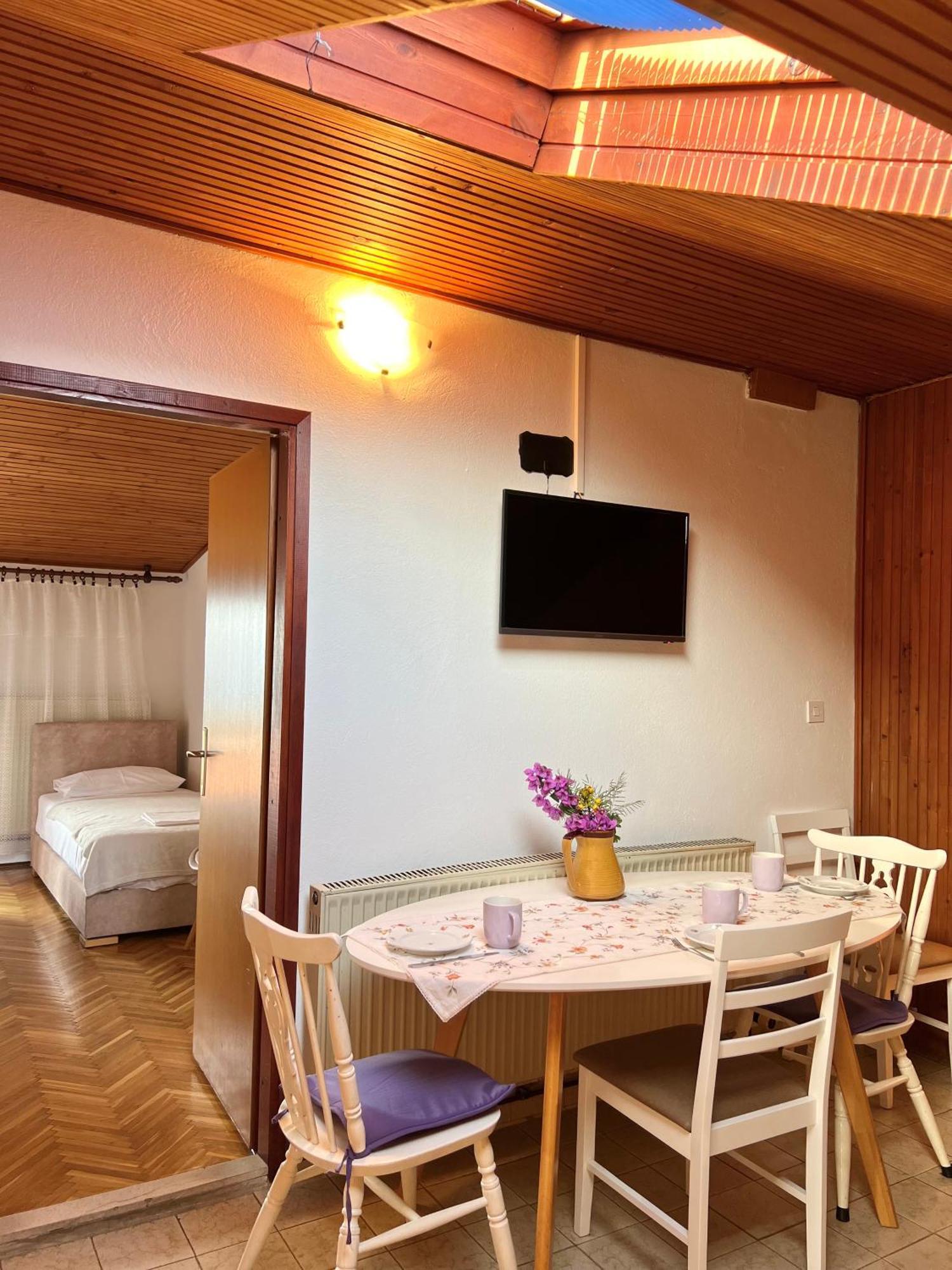 Rubin Jelsa Appartement Buitenkant foto
