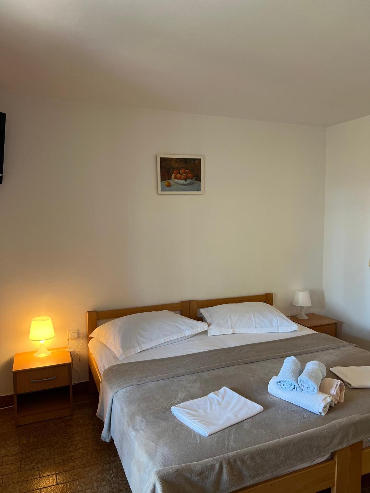 Rubin Jelsa Appartement Buitenkant foto
